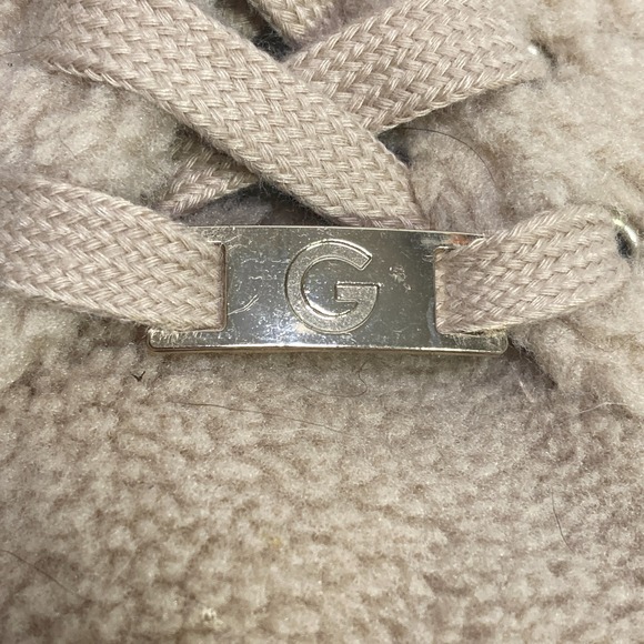 GBG Los Angeles Meeko Women 11 Beige Faux Fur Lace-Up Sneaker Preppy Streetwear - Picture 11 of 11